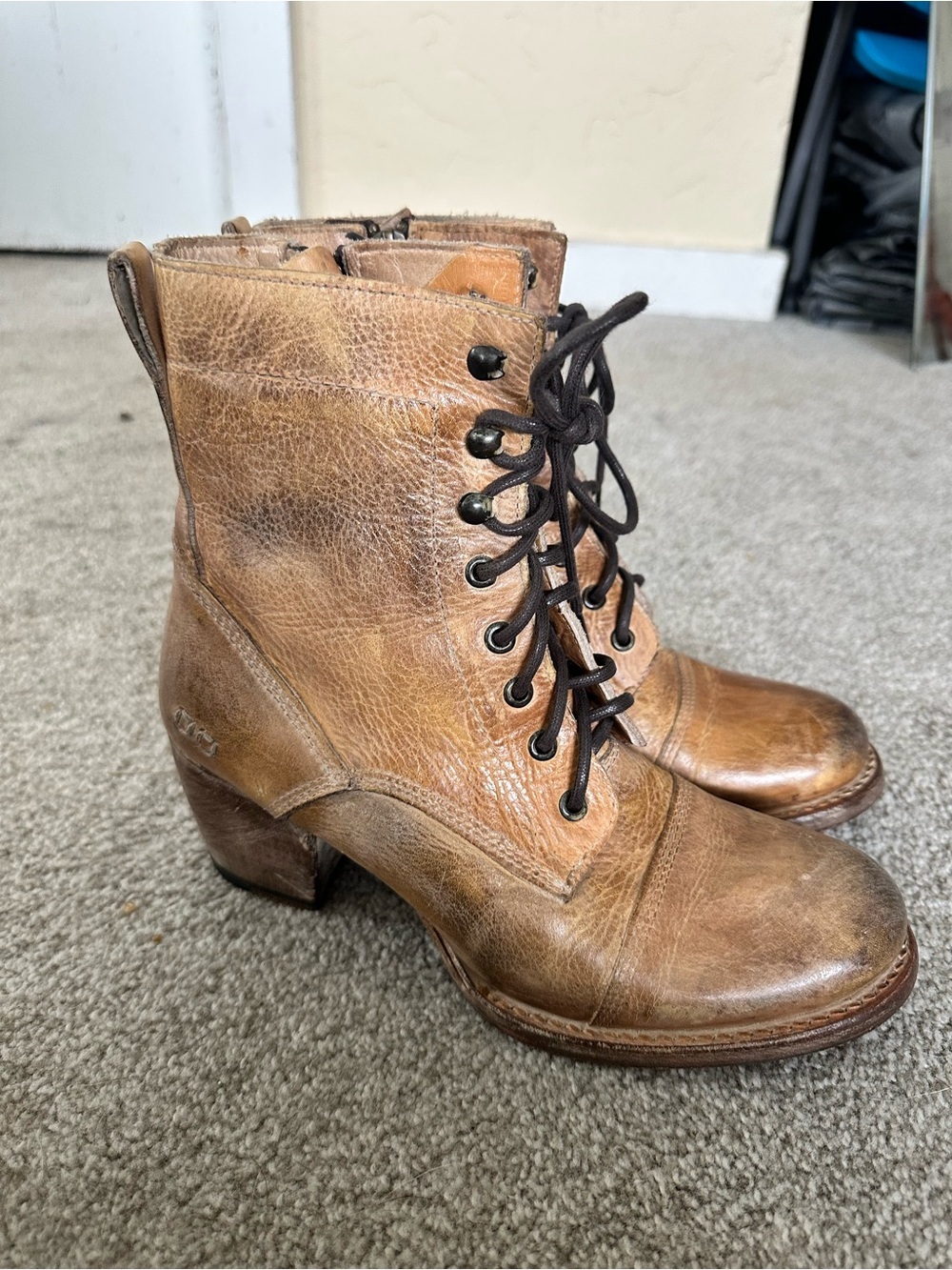 Bed Stu Tan Yellow Cobbler Lace Up Judgement Boots Heeled Size 9